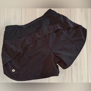 Lululemon Speed Up Shorts Size 6